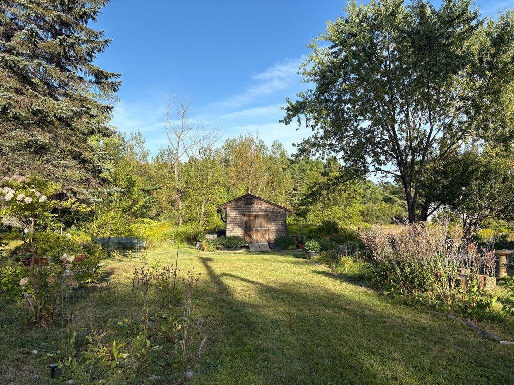 1612 Us Route One Freeport ME 04032