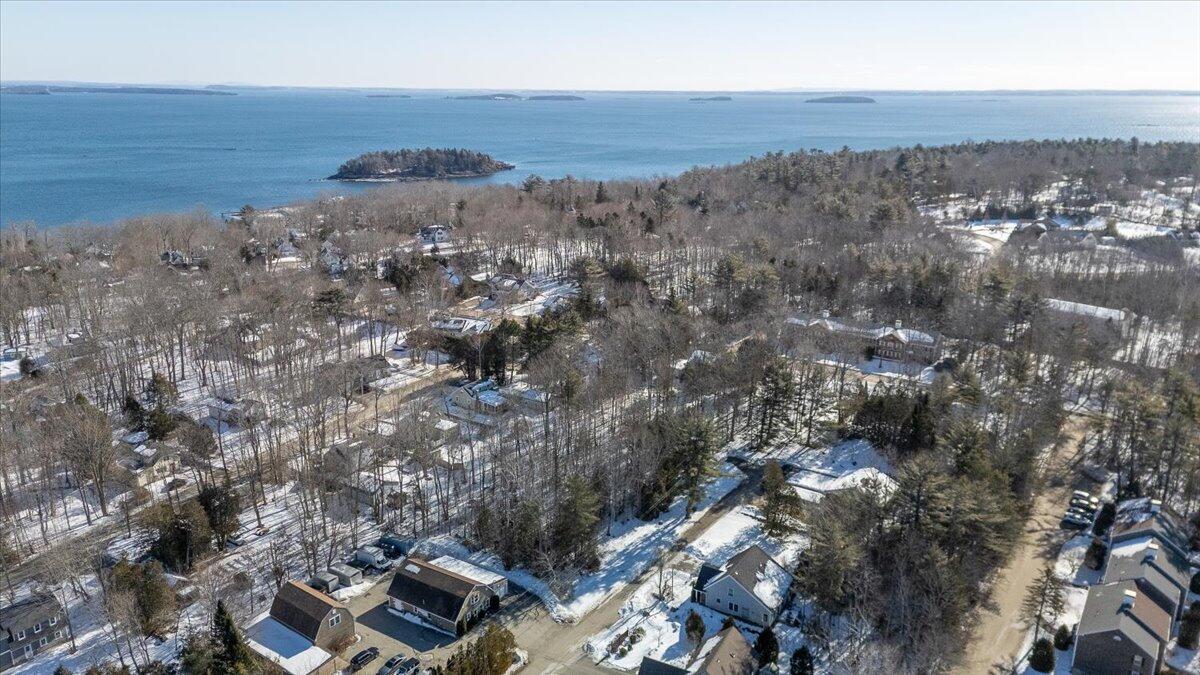 8 Colorado Avenue Camden ME 04843