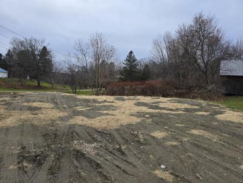 11 Grange Street Dover-foxcroft ME 04426