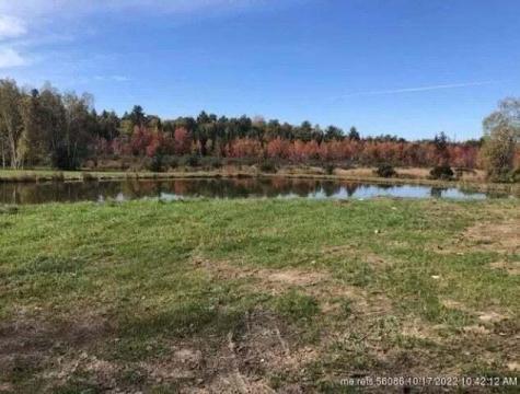 1075 Sunset Avenue Glenburn ME 04401