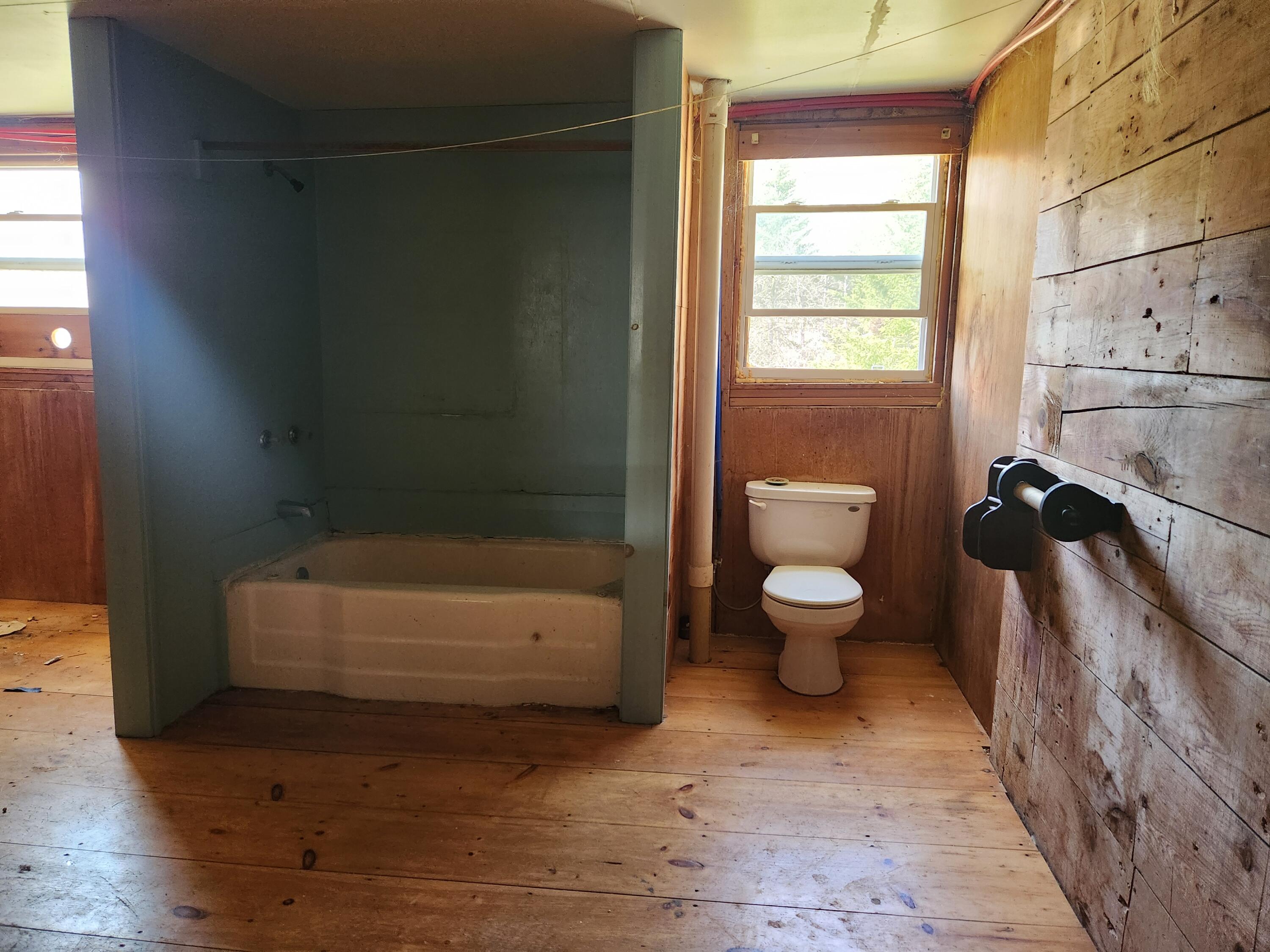 1257 N Pond Road Warren ME 04864