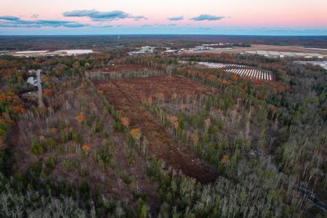 17 Airport Road Sanford ME 04073