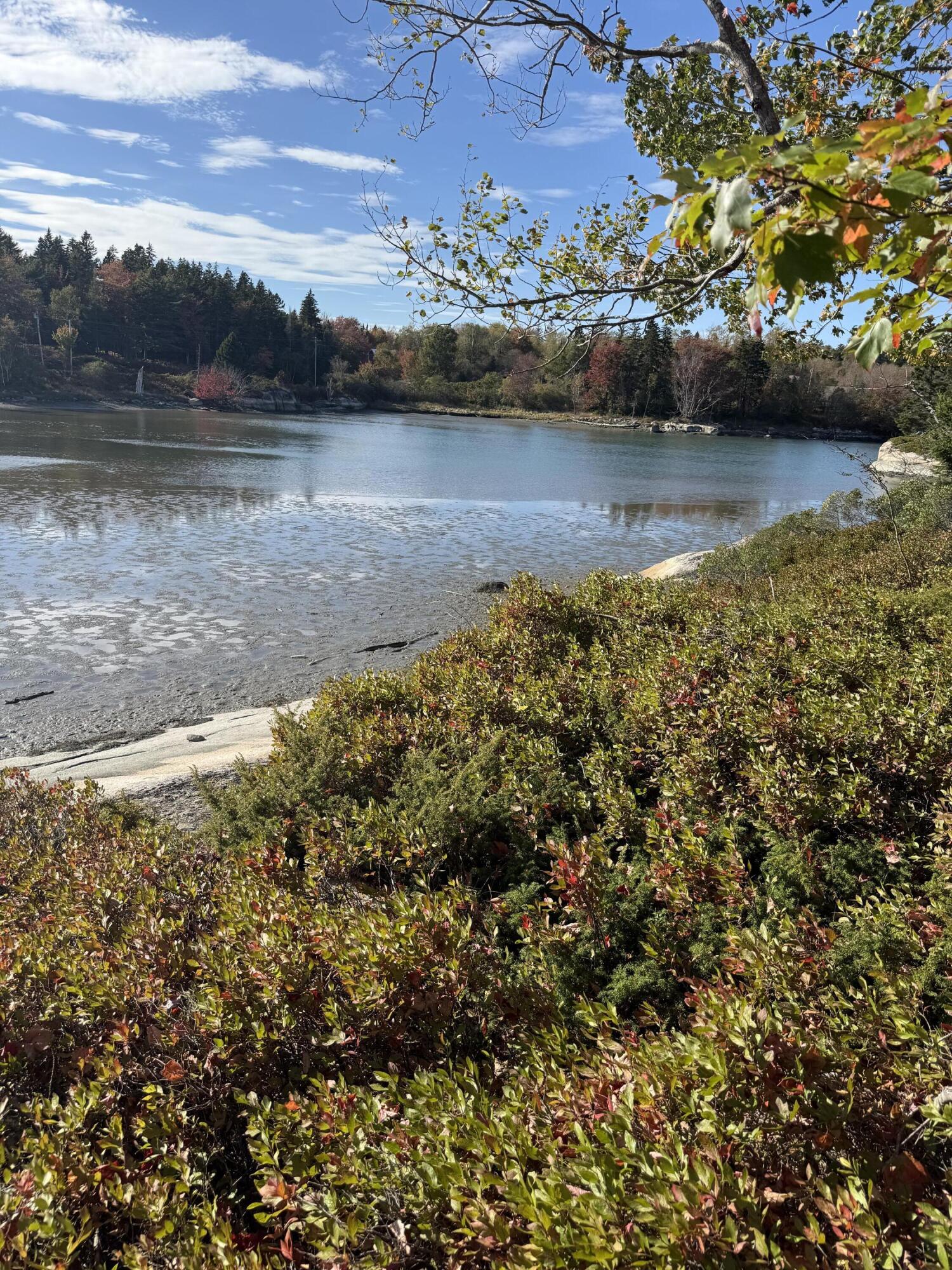 006-60 Round The Island Road Vinalhaven ME 04863