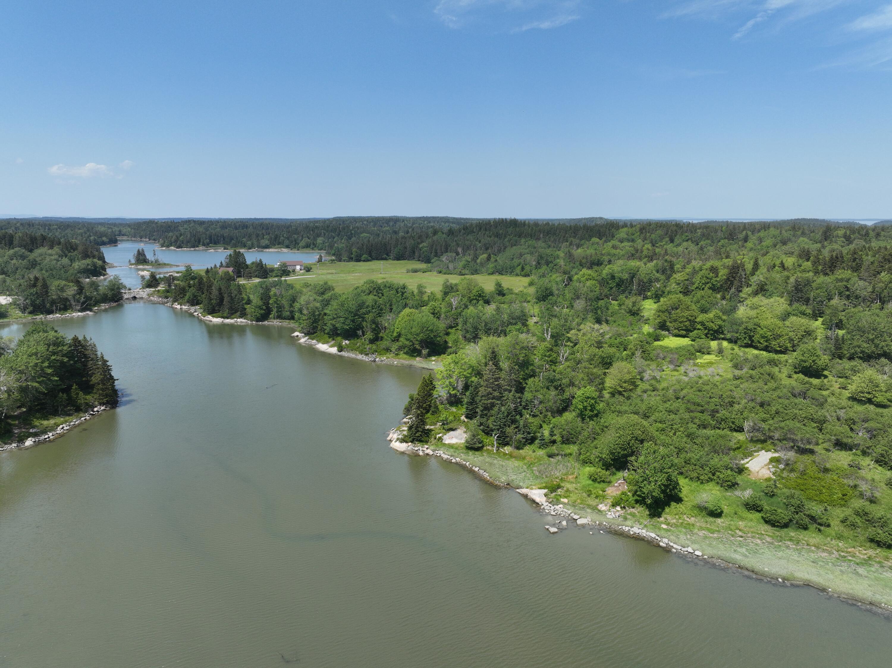 006-60 Round The Island Road Vinalhaven ME 04863