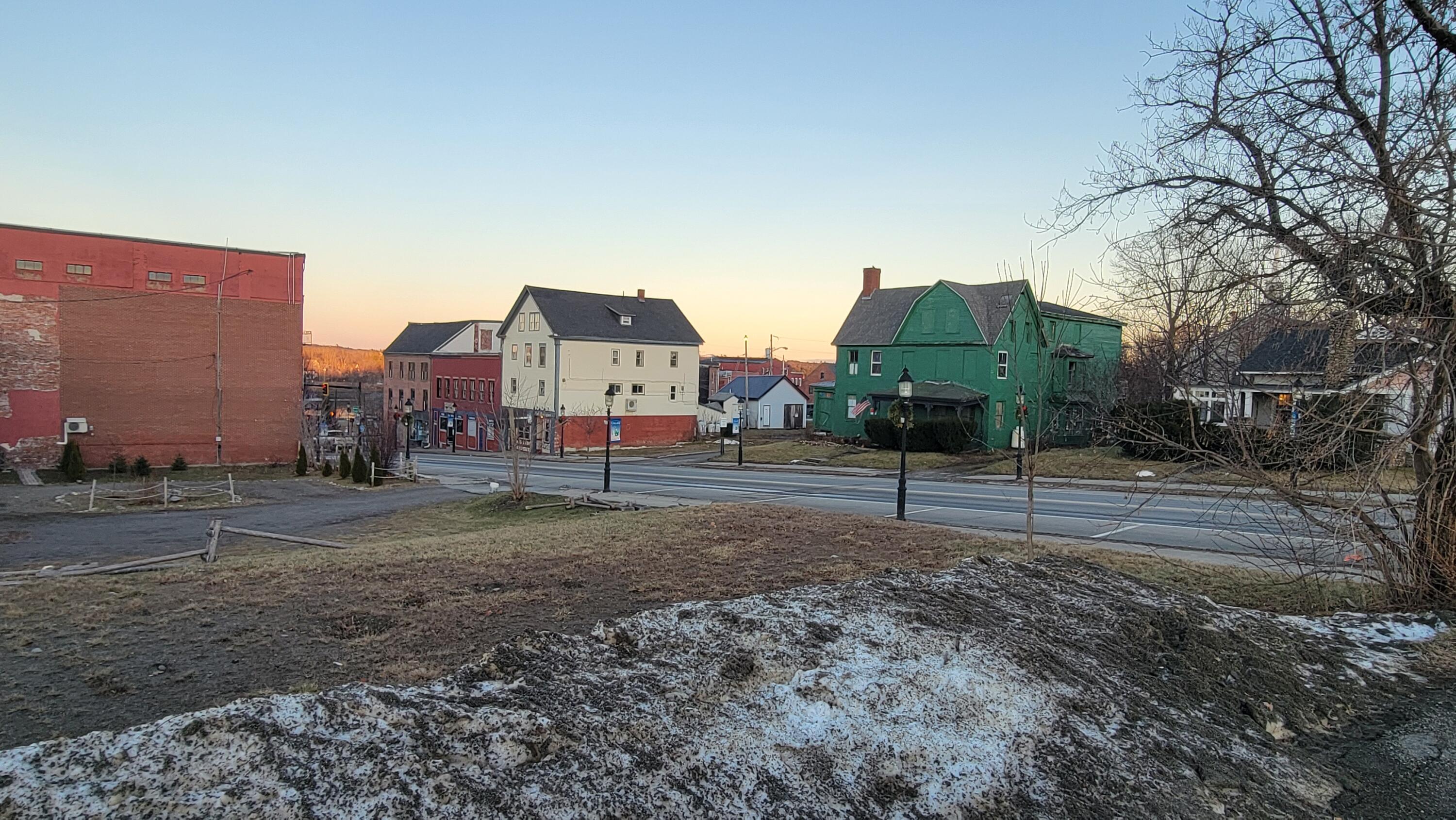 43 North Street Calais ME 04619