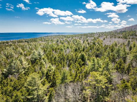 14-6 Atlantic Highway Lincolnville ME 04849