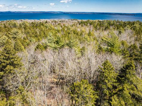 14-6 Atlantic Highway Lincolnville ME 04849