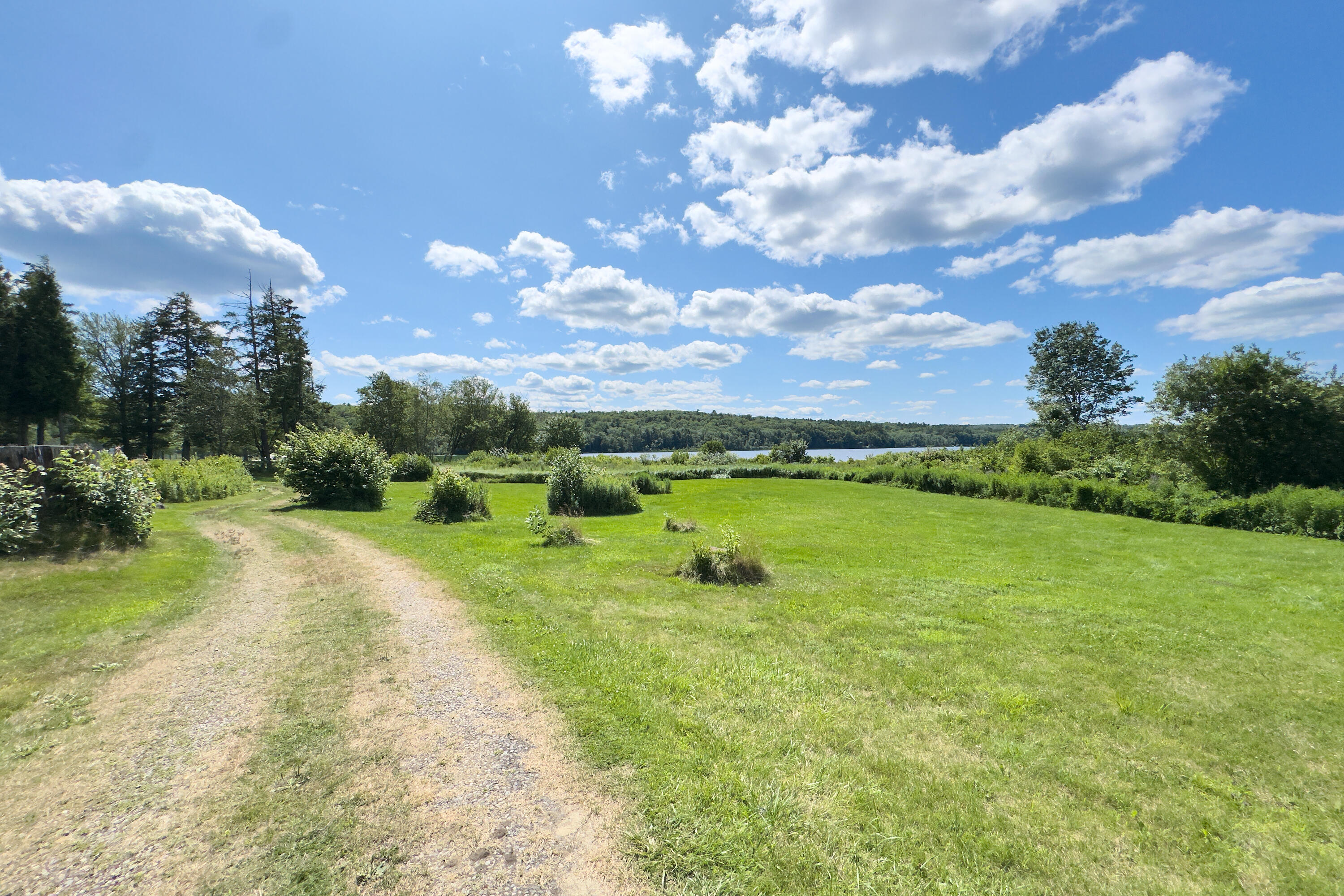 71 Bunny Trail Warren ME 04864