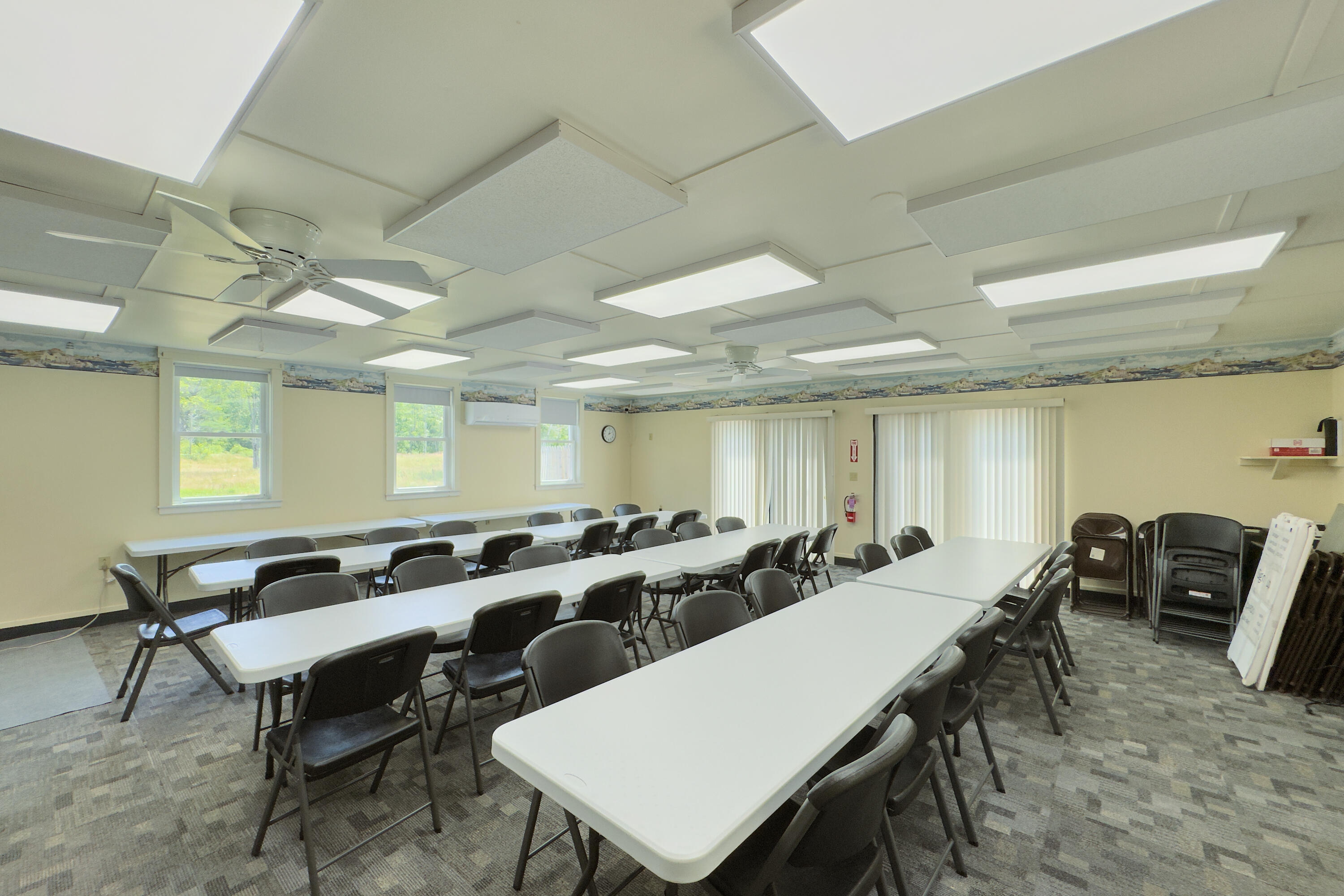 71 Bunny Trail Warren ME 04864