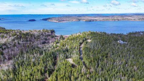 62 Yoho Head Road Machiasport ME 04655