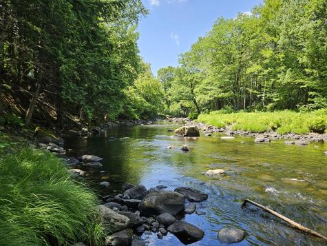 Mr04 L10-a Route 133 Farmington ME 04938