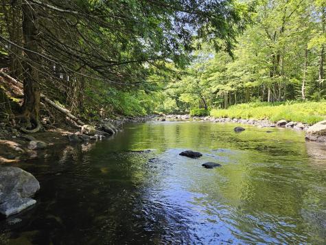 Mr04 L10-a Route 133 Farmington ME 04938