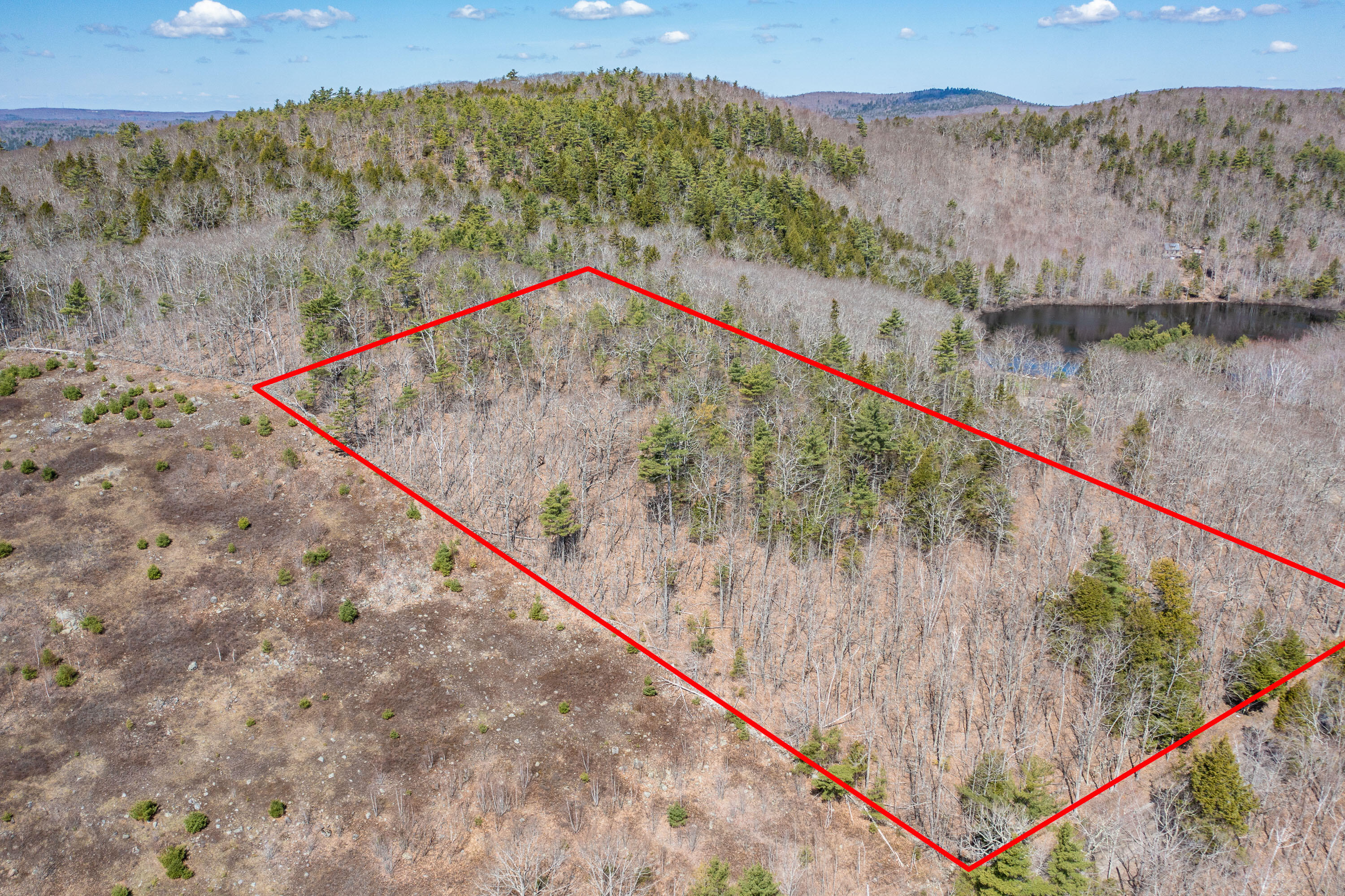 15-14 Crabtree Road Hope ME 04847