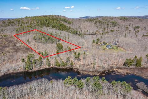 15-14 Crabtree Road Hope ME 04847