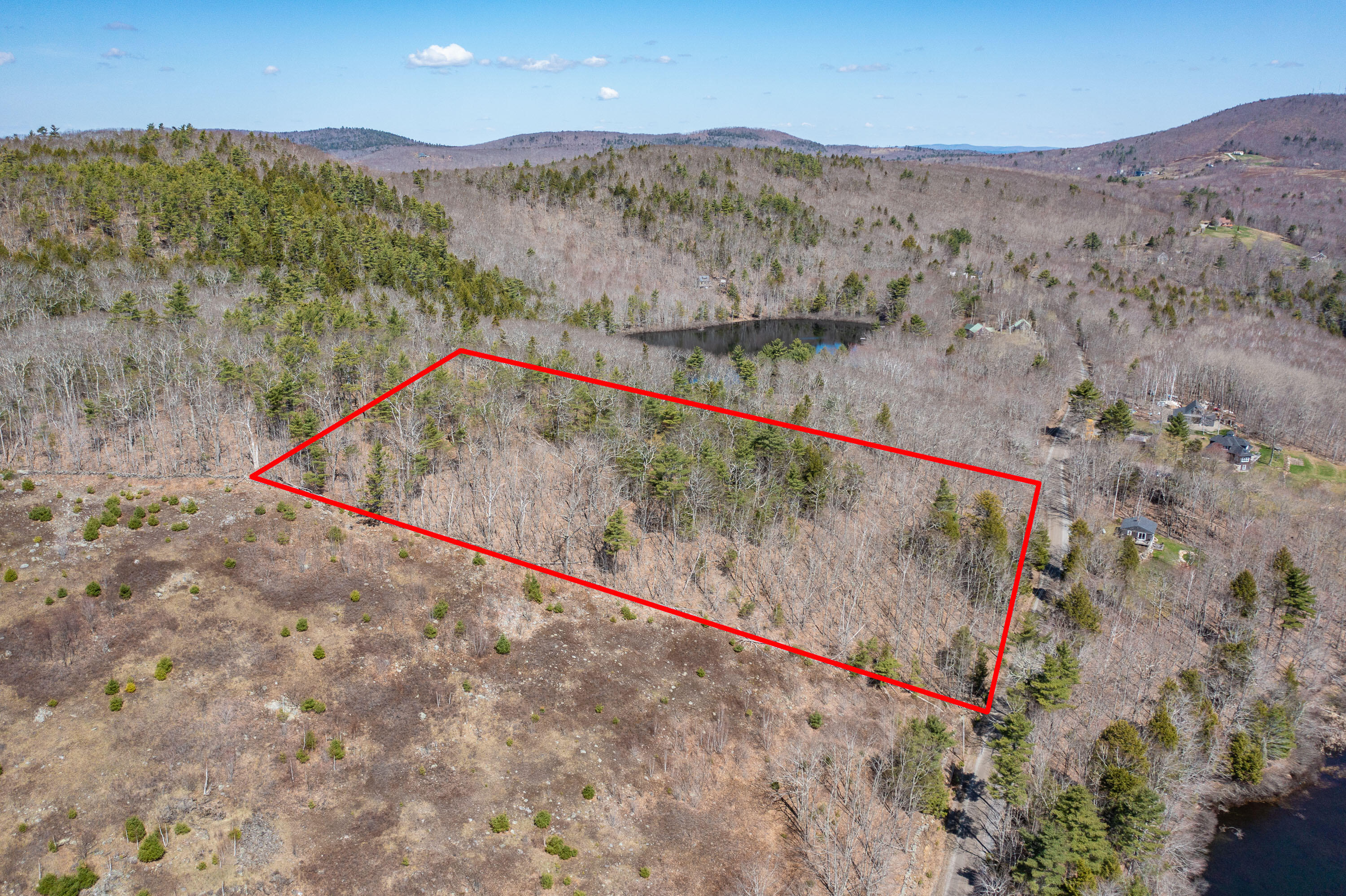 15-14 Crabtree Road Hope ME 04847