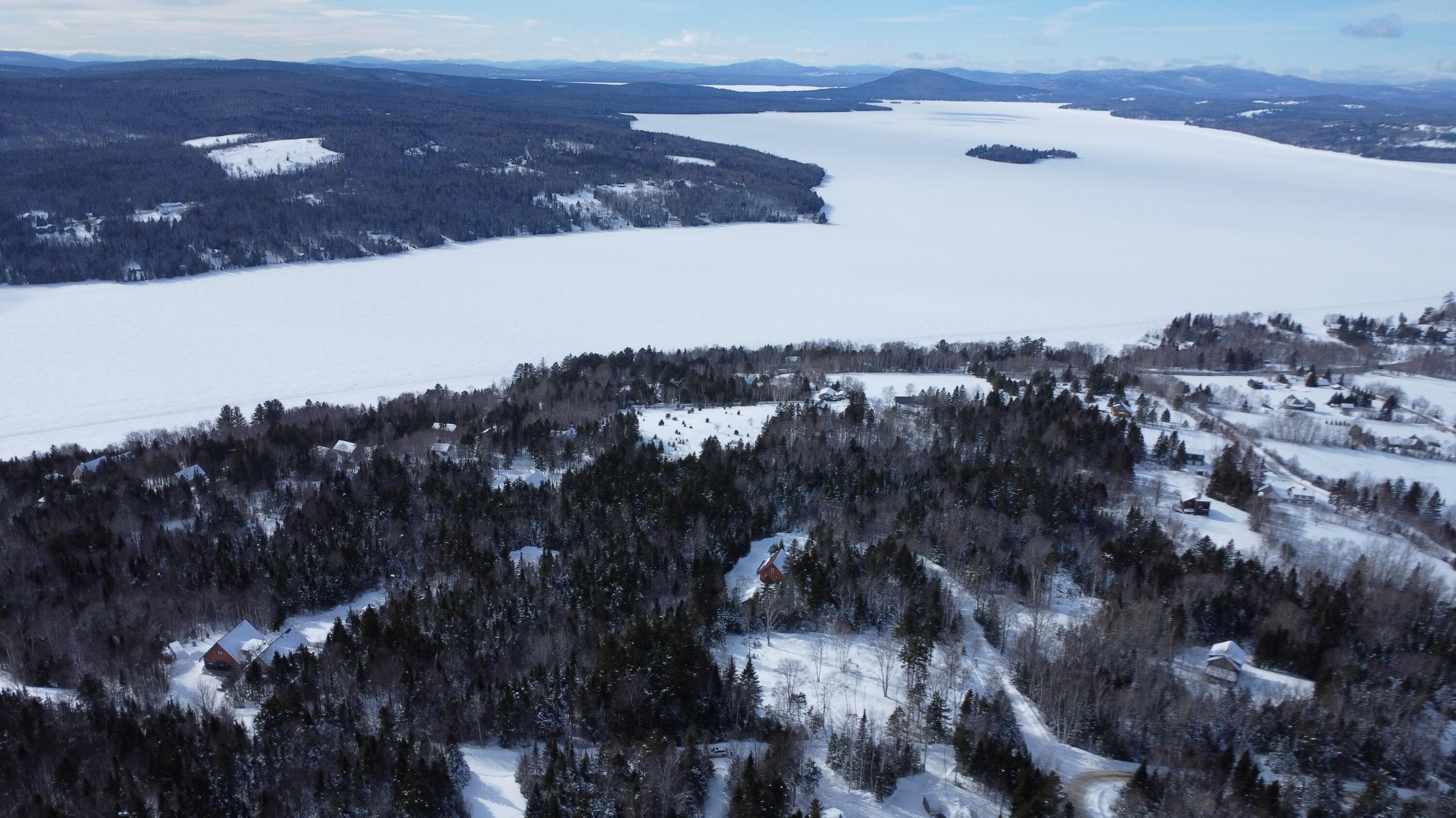 M13/L37 Barbara Lane Sandy River Plt ME 04970