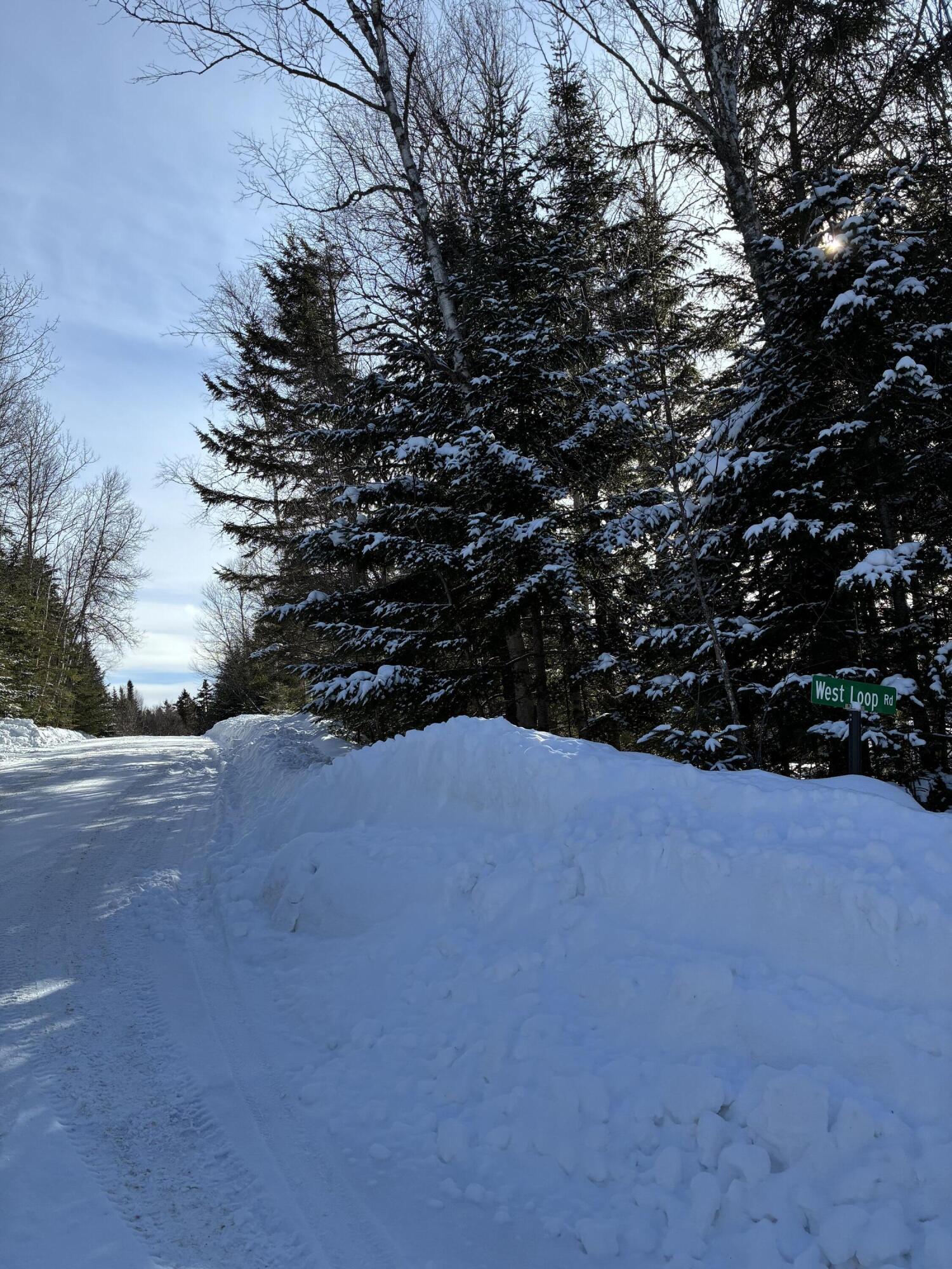 M13/L37 Barbara Lane Sandy River Plt ME 04970