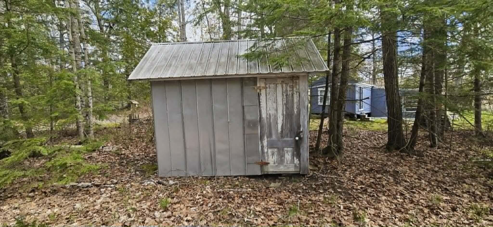 21 N Vigue Shore Road Albion ME 04910