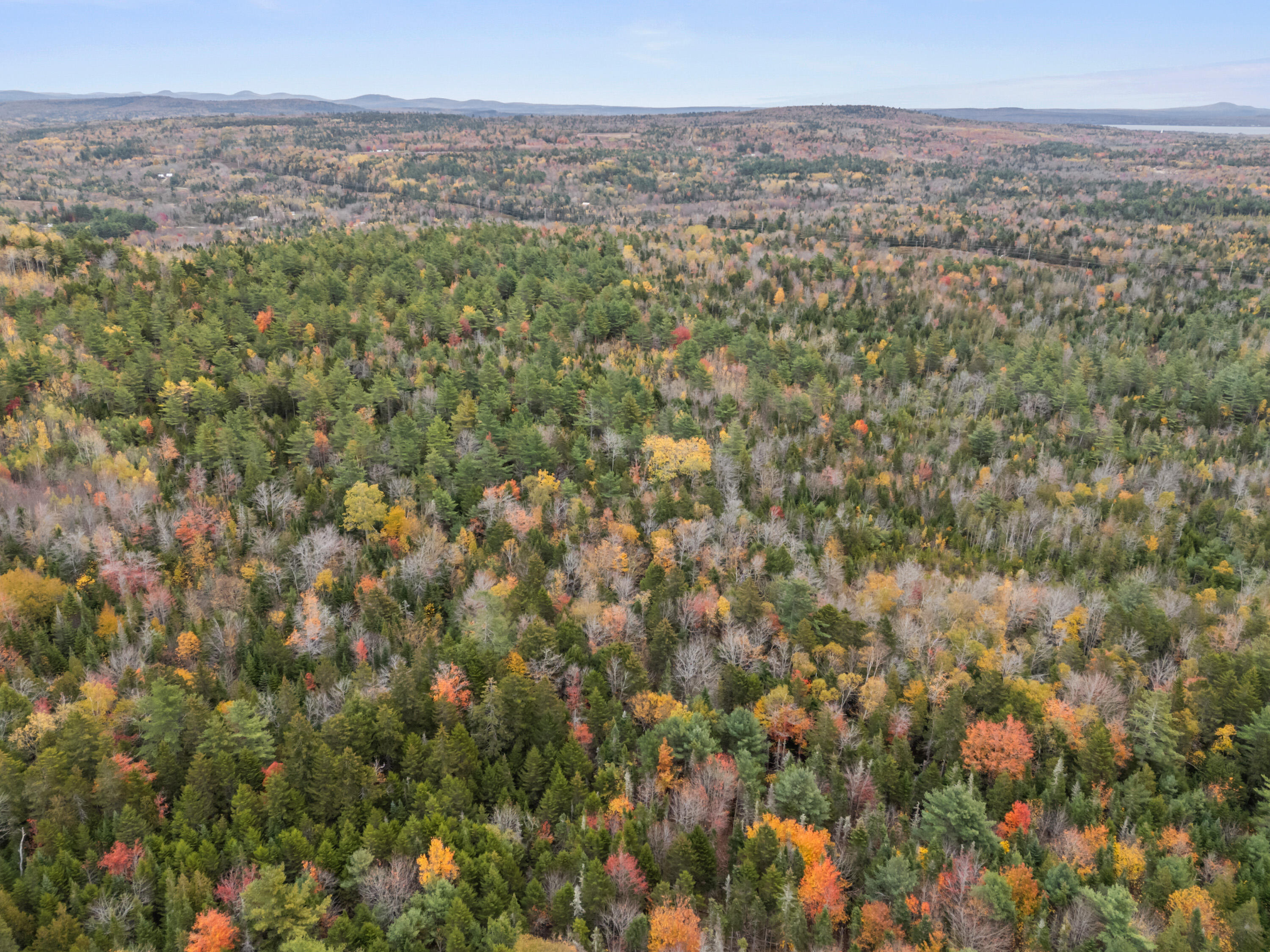 M6 L 26 Black Road N Searsport ME 04974