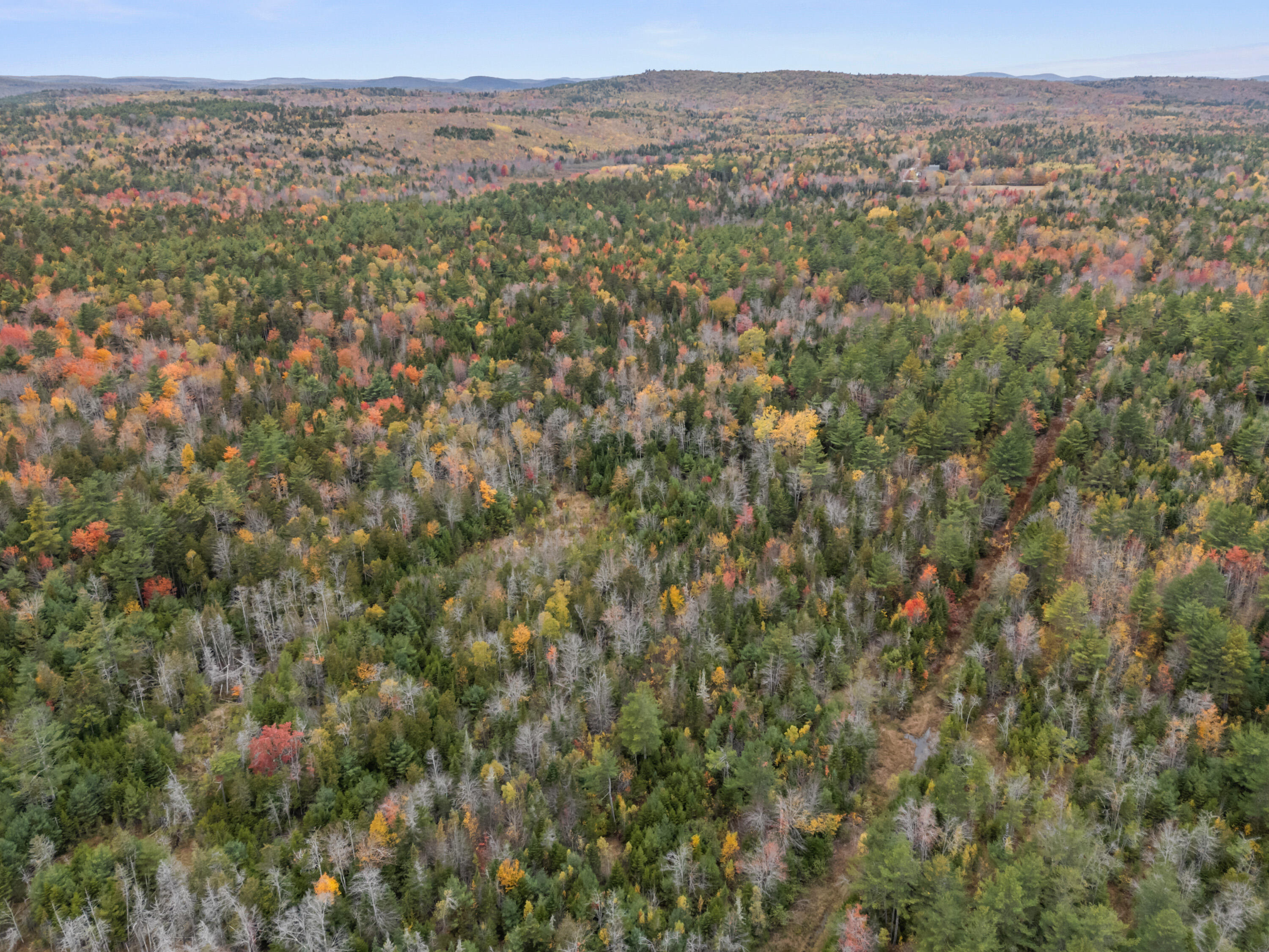 M6 L 26 Black Road N Searsport ME 04974