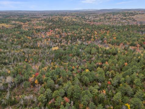 M6 L 26 Black Road N Searsport ME 04974