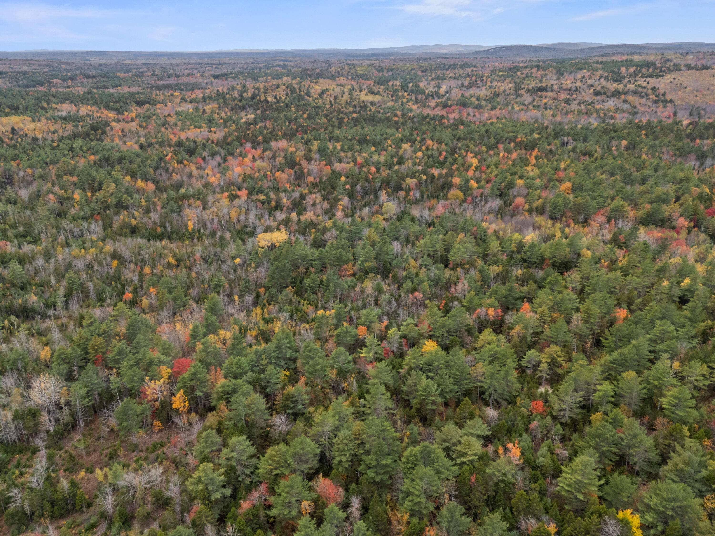 M6 L 26 Black Road N Searsport ME 04974