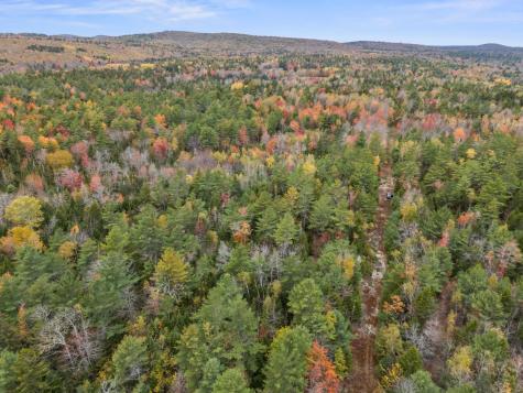 M6 L 26 Black Road N Searsport ME 04974