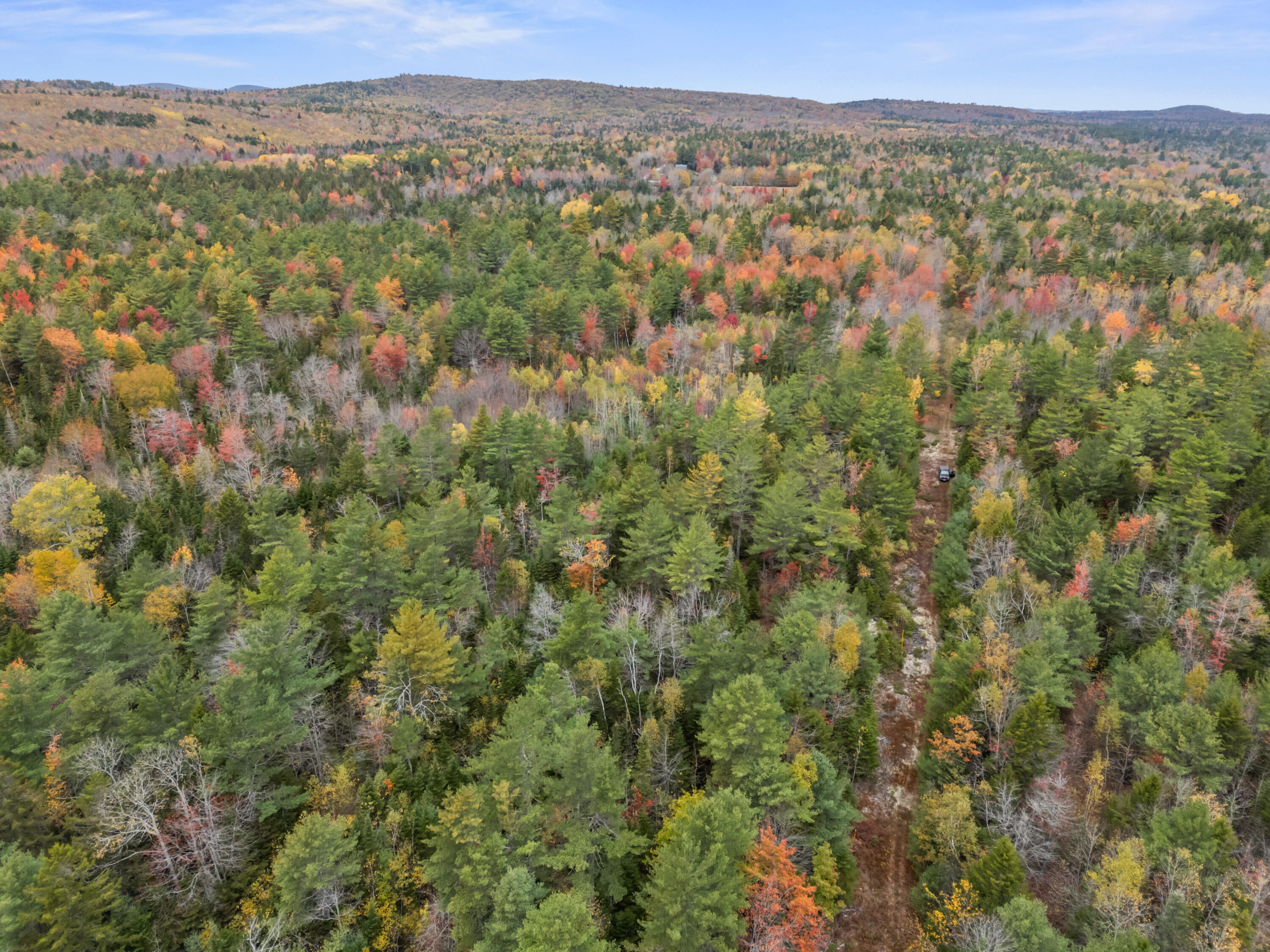 M6 L 26 Black Road N Searsport ME 04974