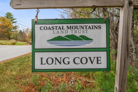 M6 L 26 Black Road N Searsport ME 04974