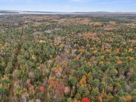 M6 L 26 Black Road N Searsport ME 04974