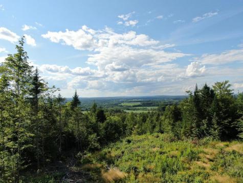 19b Callnan Road Houlton ME 04730