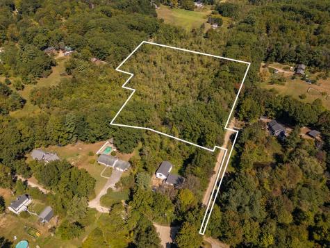 00 Ians Lane Eliot ME 03903