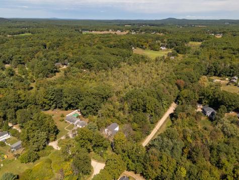 00 Ians Lane Eliot ME 03903