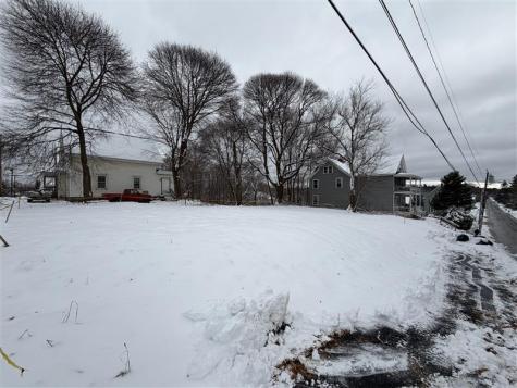 361 N Main Street Brewer ME 04412