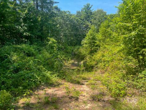 105 Meadow Road Raymond ME 04071