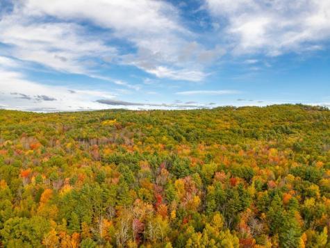 192 Mountain Road Raymond ME 04071