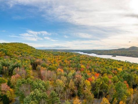 192 Mountain Road Raymond ME 04071