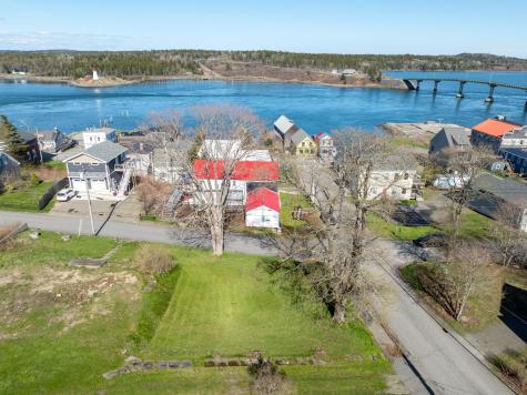11 Pleasant Street Lubec ME 04652