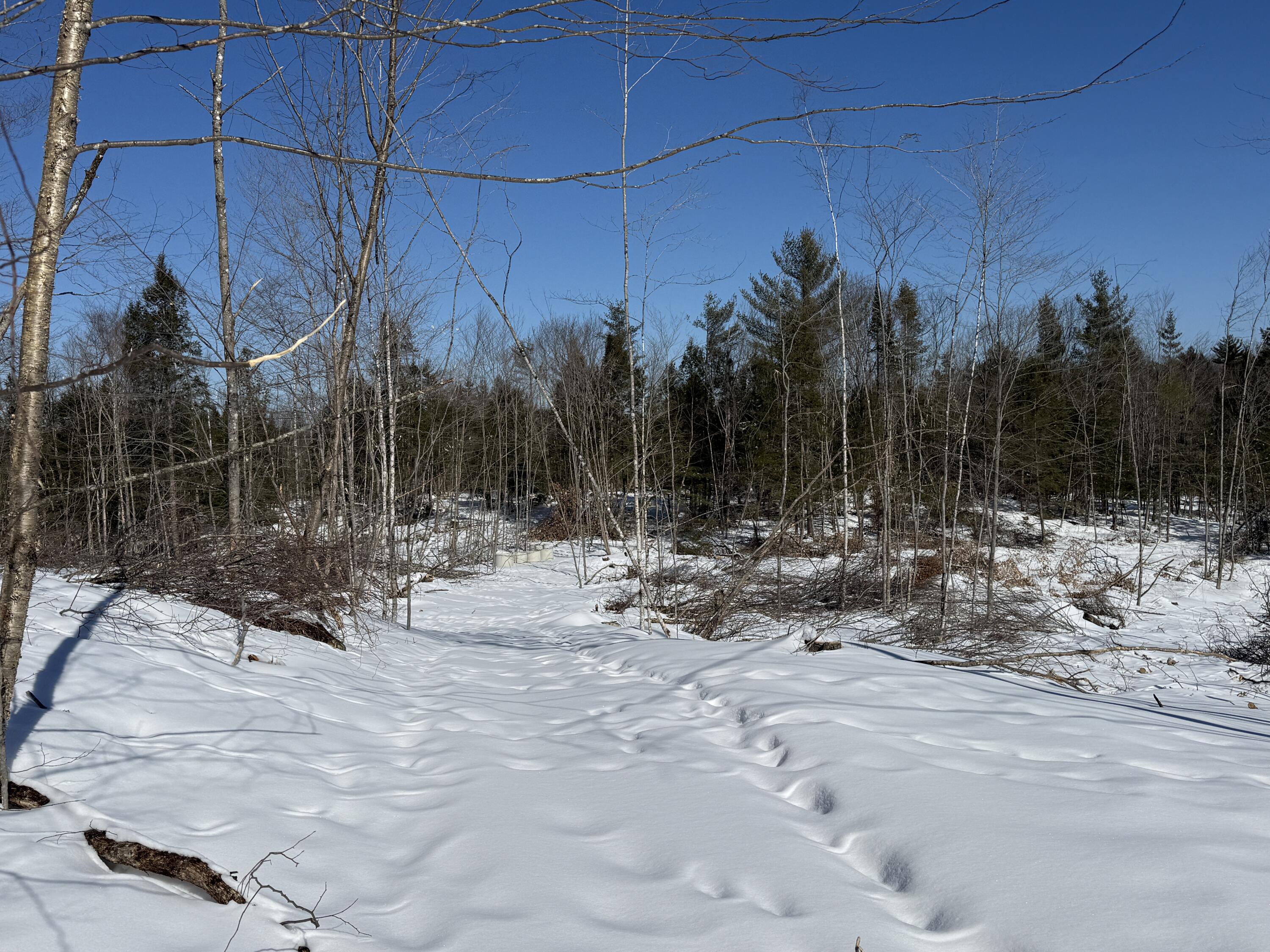M 2 - L 1 Off Bean Road Mercer ME 04957
