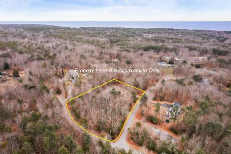 2 Forest Hill Lane York ME 03902