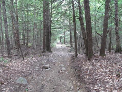 27.9 Cummings Lane Oxford ME 04270