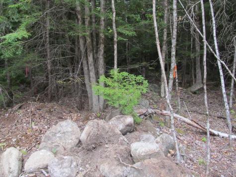 27.9 Cummings Lane Oxford ME 04270