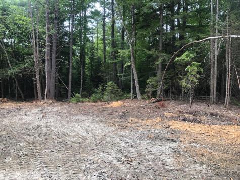 27.9 Cummings Lane Oxford ME 04270