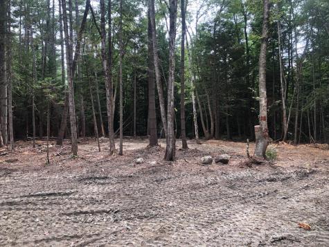 27.9 Cummings Lane Oxford ME 04270