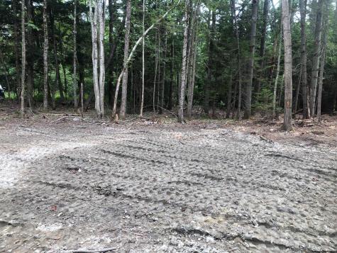 27.9 Cummings Lane Oxford ME 04270