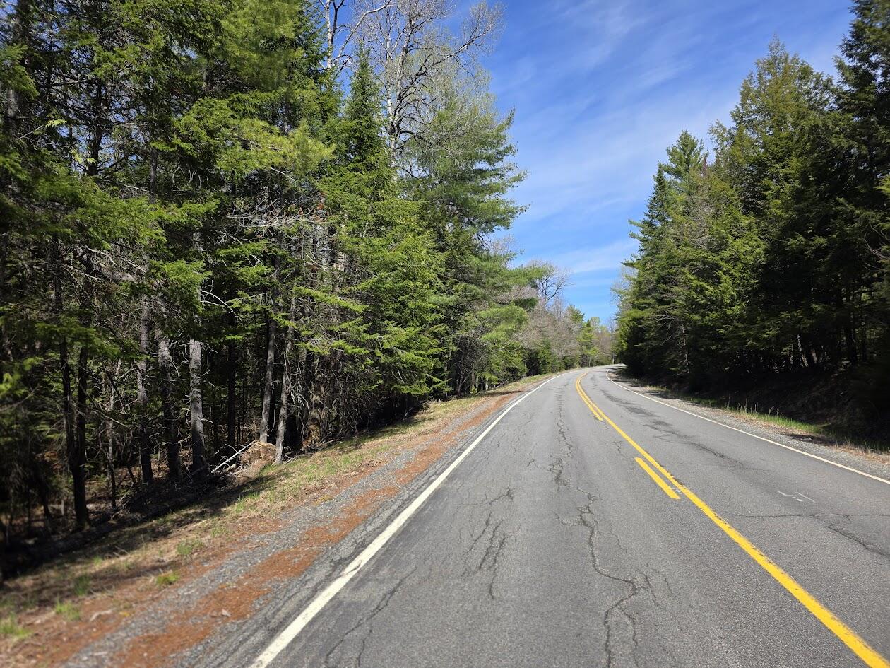 L2 Us Route 2 Macwahoc Plt ME 04451