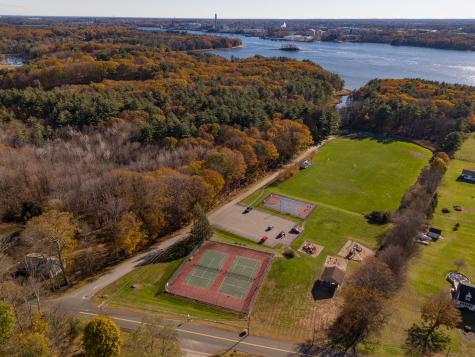 19-4 River Road Eliot ME 03903