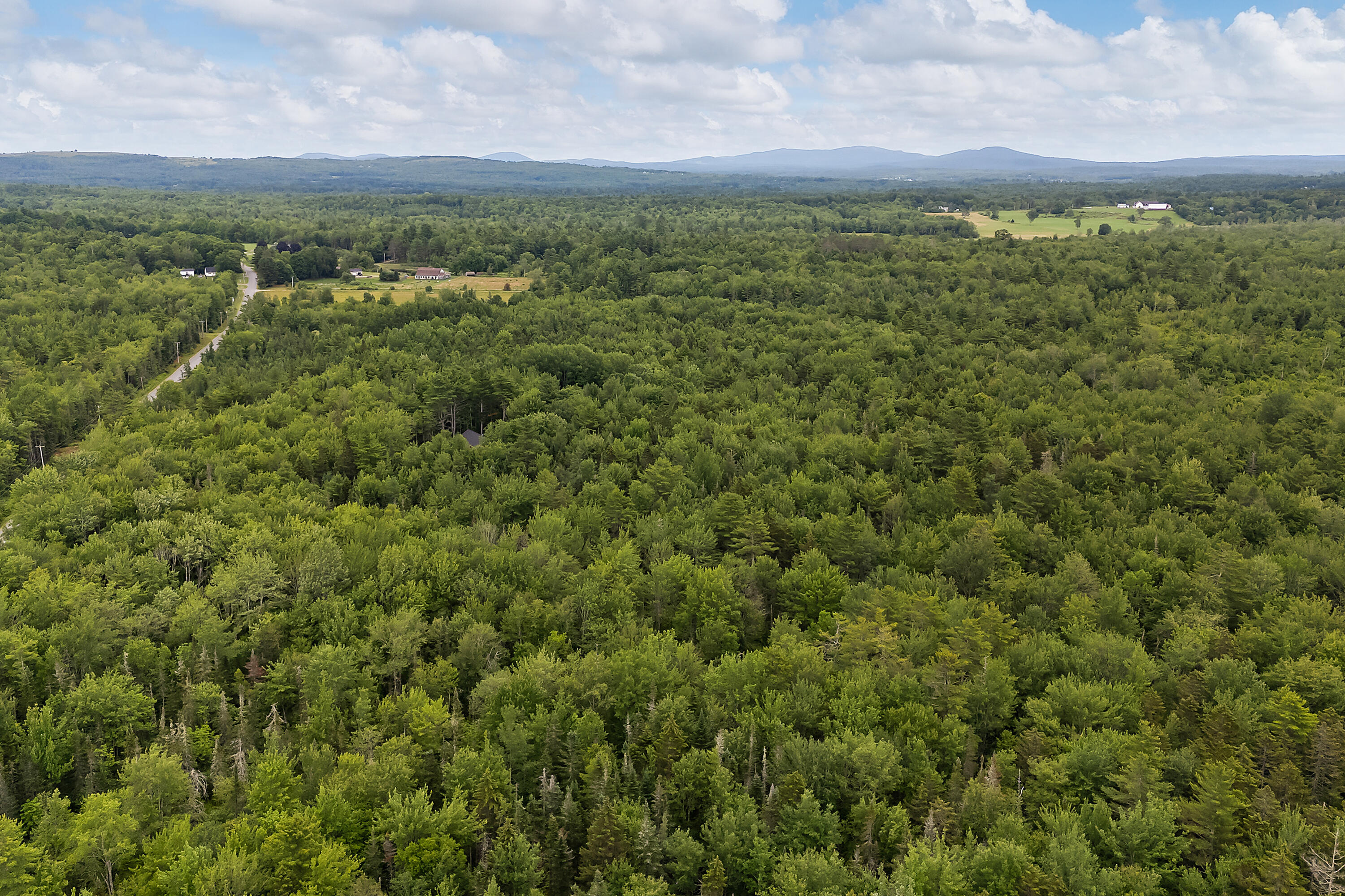 273 Feylers Corner Road Waldoboro ME 04572