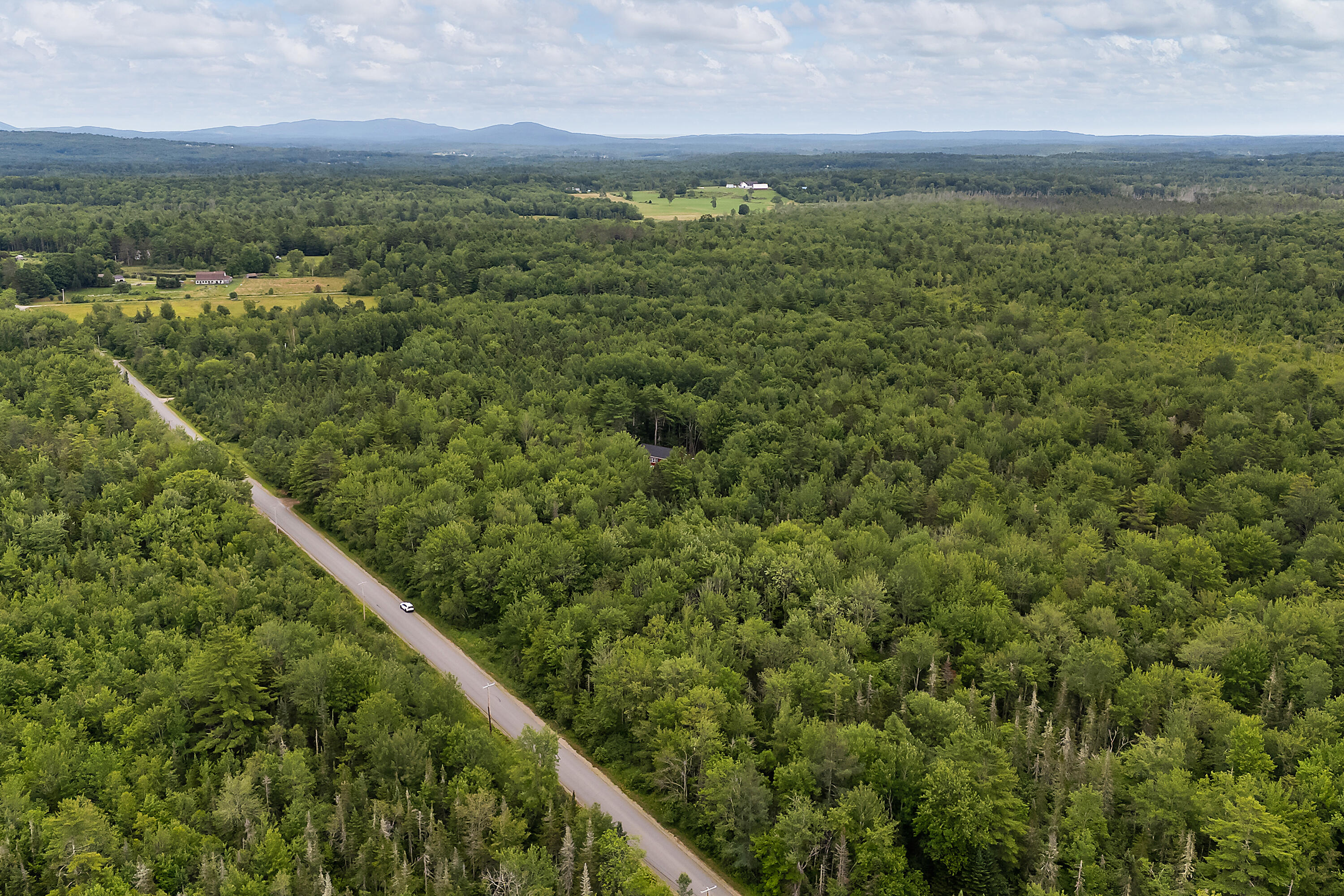 273 Feylers Corner Road Waldoboro ME 04572