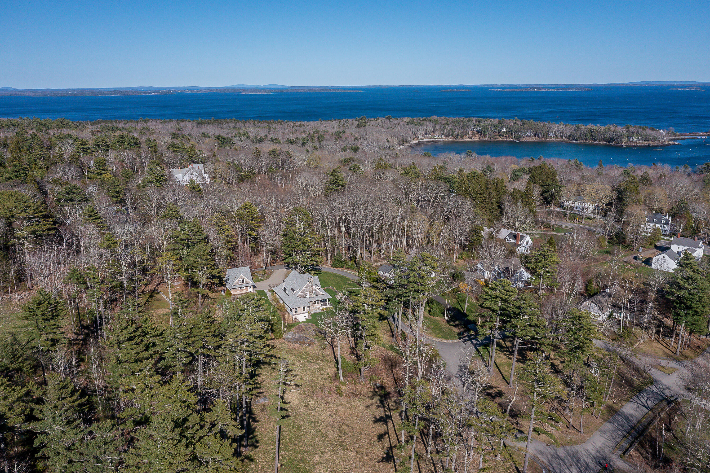 11 Mountain Arrow Circle Camden ME 04843